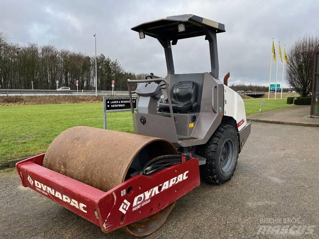 Dynapac CA1300D Pôdne kompaktory