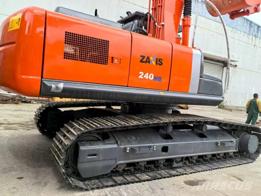 Hitachi ZX 240 HG Pásové rýpadlá