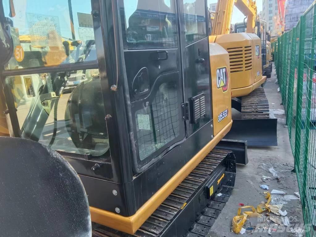 CAT 305.5 Pásové rýpadlá