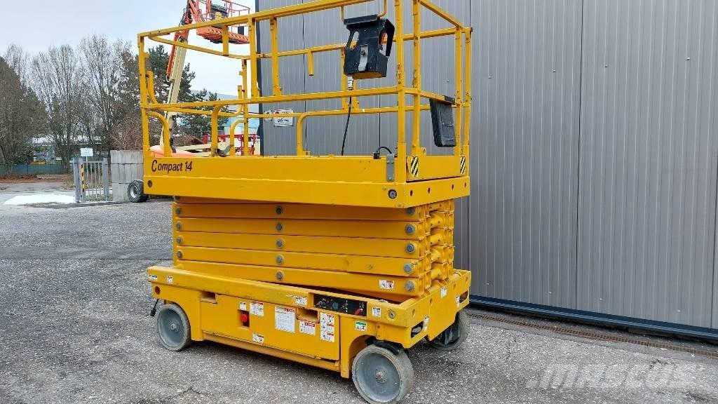 Haulotte Compact 14 Nožnicové zdvíhacie plošiny