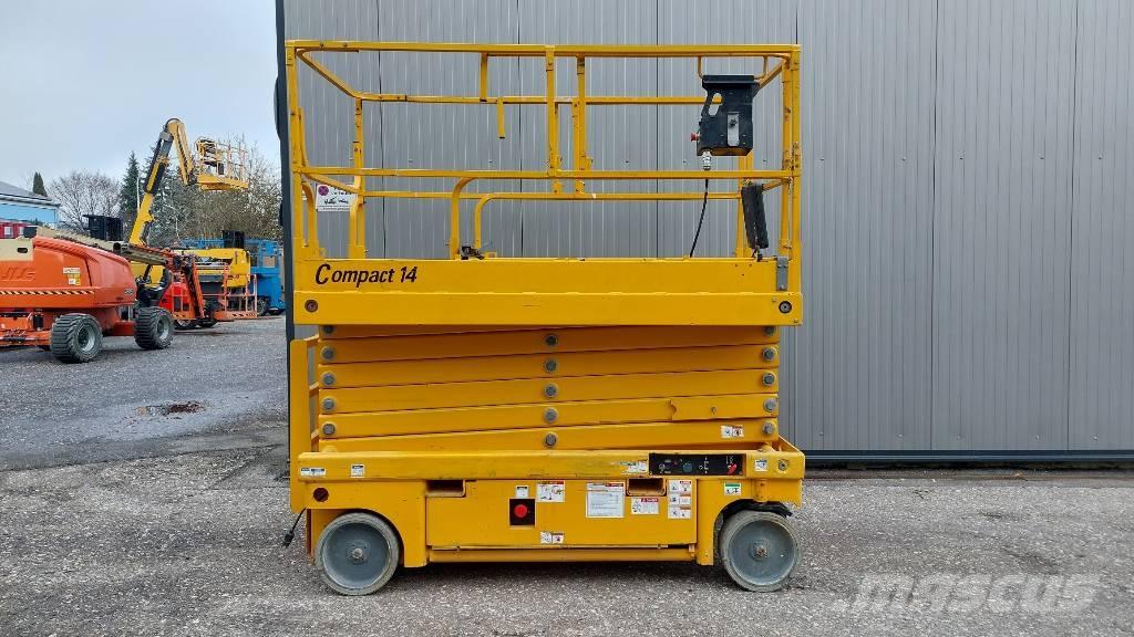 Haulotte Compact 14 Nožnicové zdvíhacie plošiny