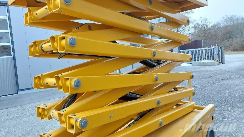 Haulotte Compact 14 Nožnicové zdvíhacie plošiny