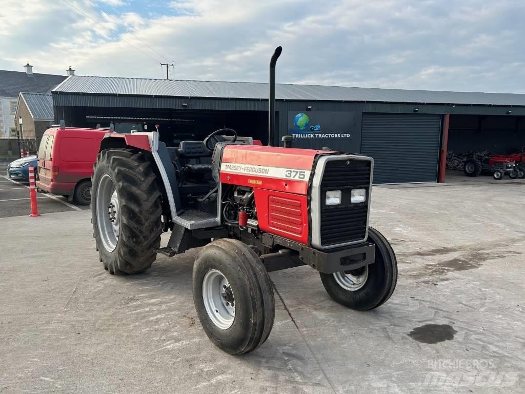 Massey Ferguson 375 Traktory