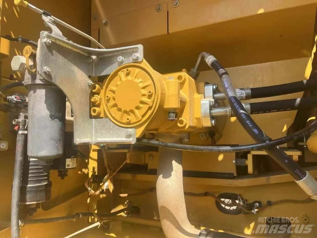 CAT 330 Pásové rýpadlá