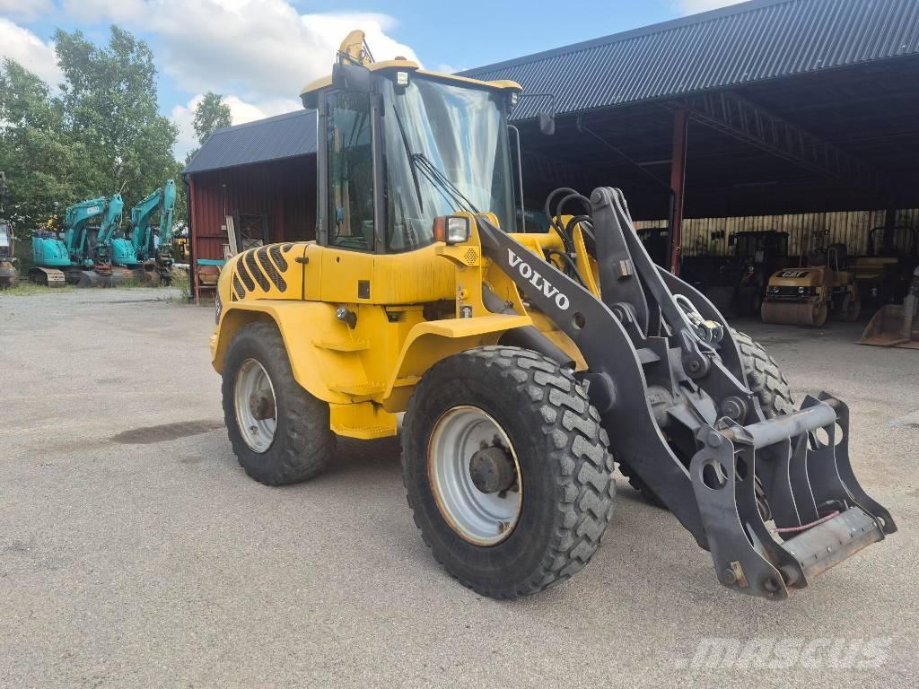 Volvo L 40 B Kolesové nakladače