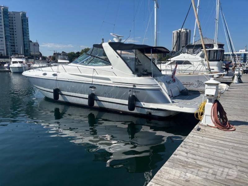  Cruisers Yachts 3870 Pracovné lode, bárky a pontóny