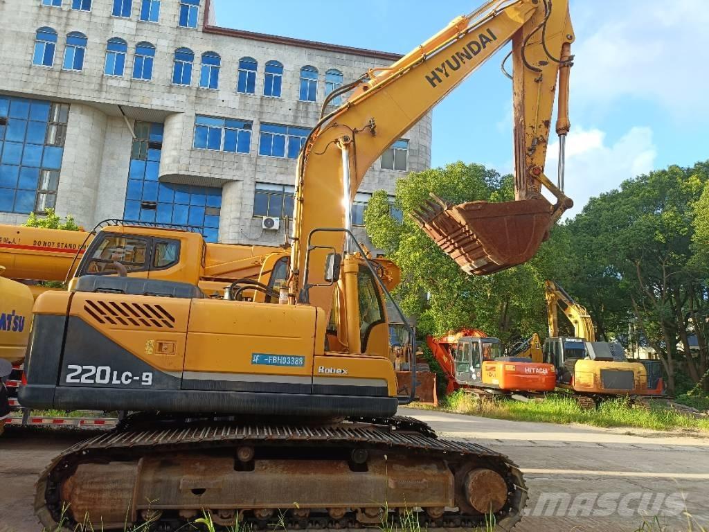 Hyundai R220LC-9 Pásové rýpadlá