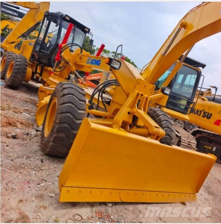 XCMG GR 215 Grejdery