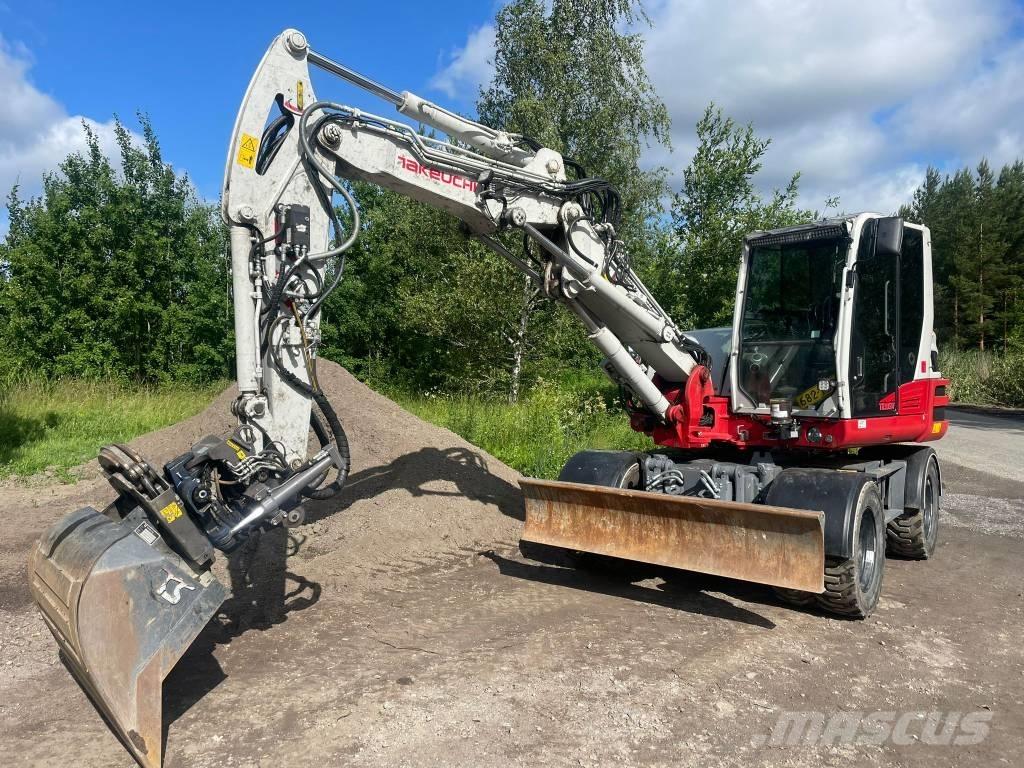 Takeuchi TB395W Kolesové rýpadlá