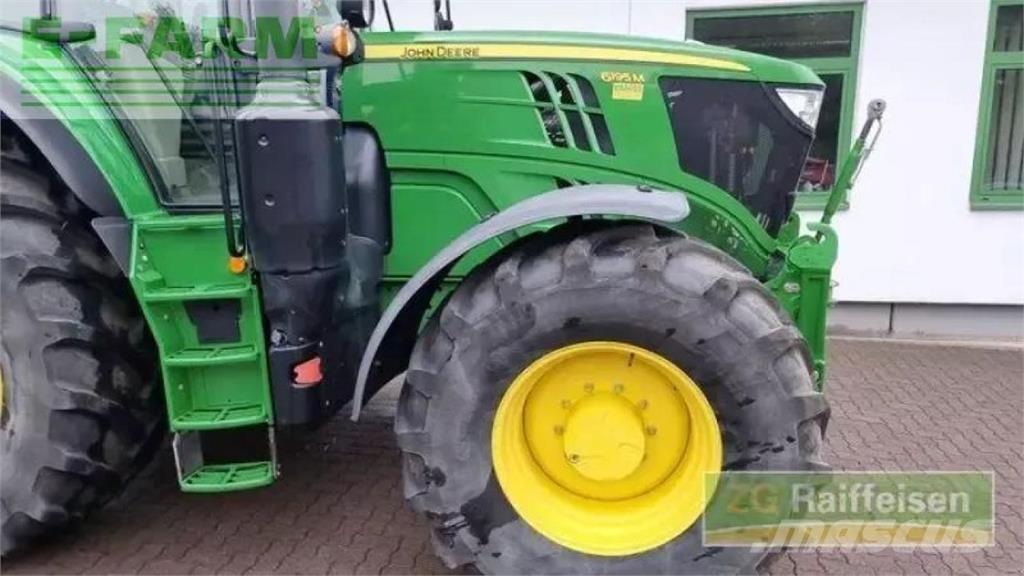 John Deere 6195m Traktory