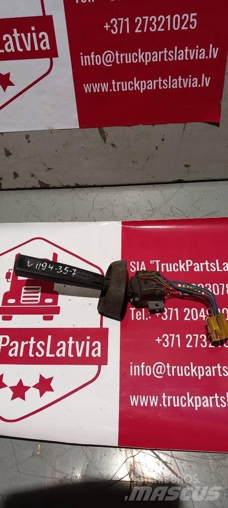 Volvo FH 12.   1624133 Kabíny a interiér
