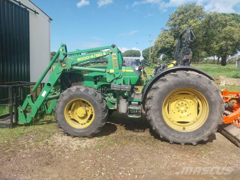 John Deere 5095 M Traktory