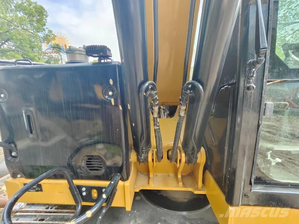 CAT 310 Pásové rýpadlá