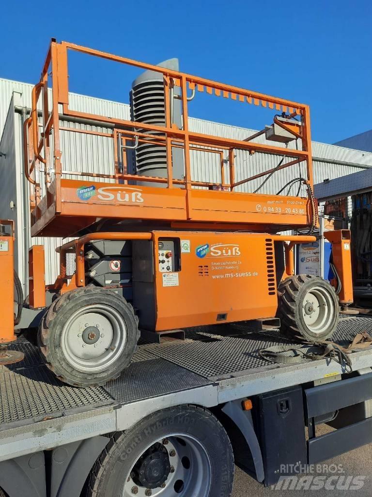SkyJack SJ 6826 RT Nožnicové zdvíhacie plošiny