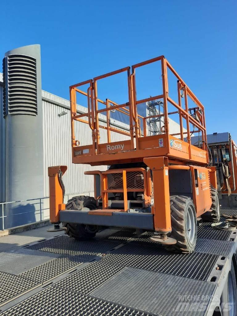 SkyJack SJ 6826 RT Nožnicové zdvíhacie plošiny