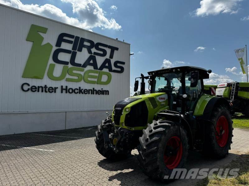CLAAS AXION 830 Traktory