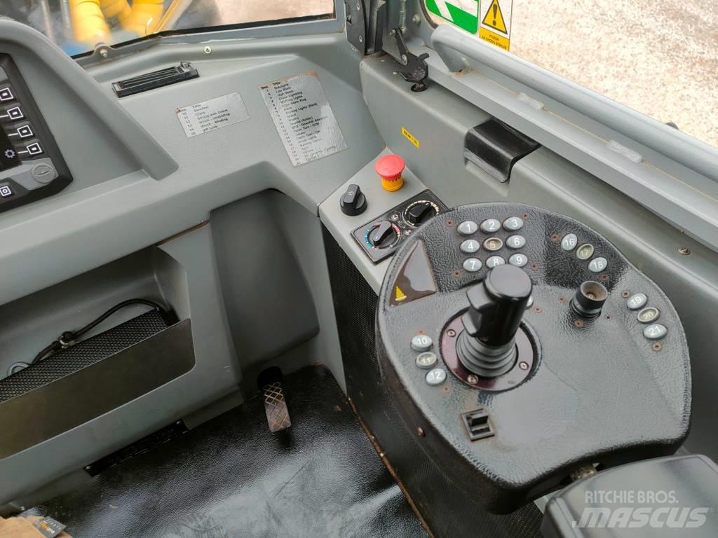 Novotny LVS-520 Lesné traktory