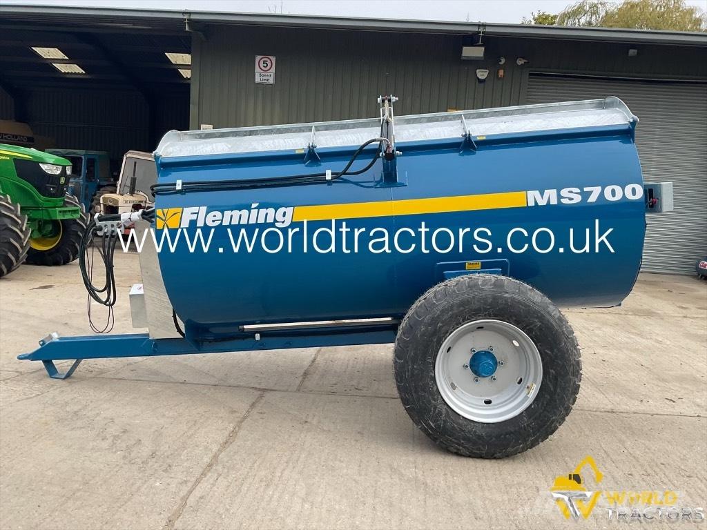Fleming MS 700 Rozmetadlá maštaľného hnoja