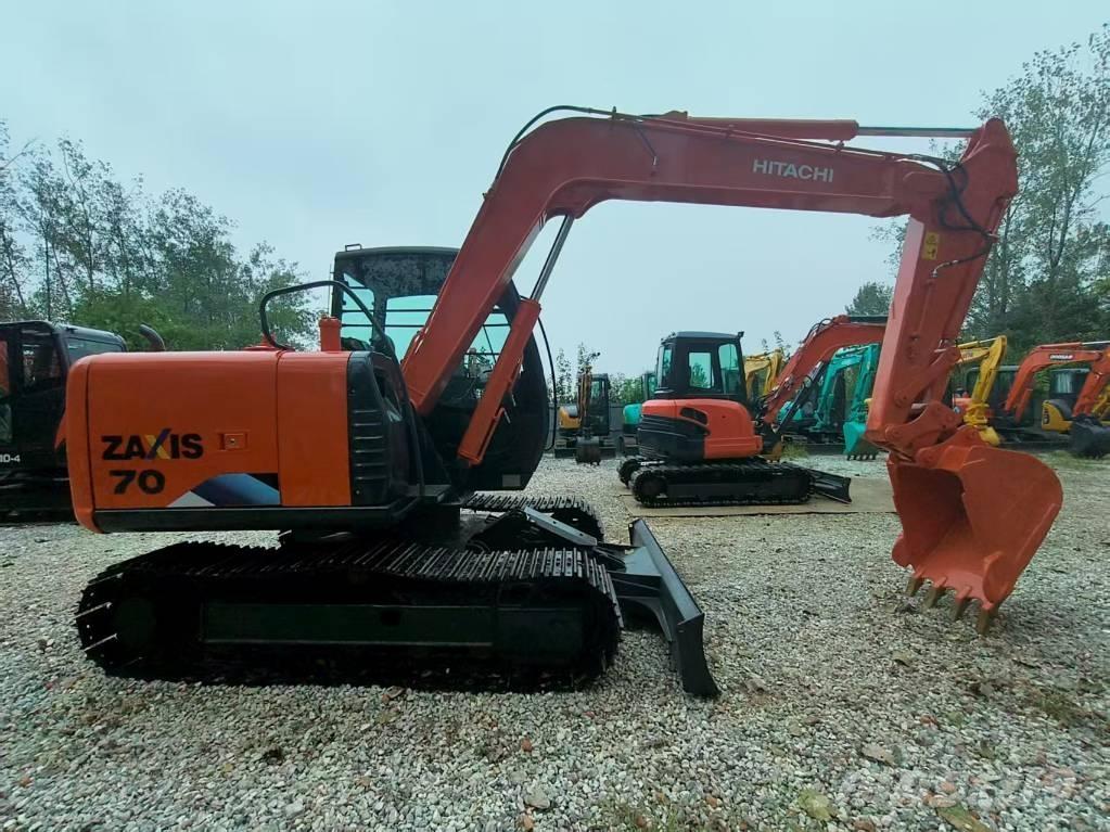Hitachi ZX 70 Mini rýpadlá < 7t