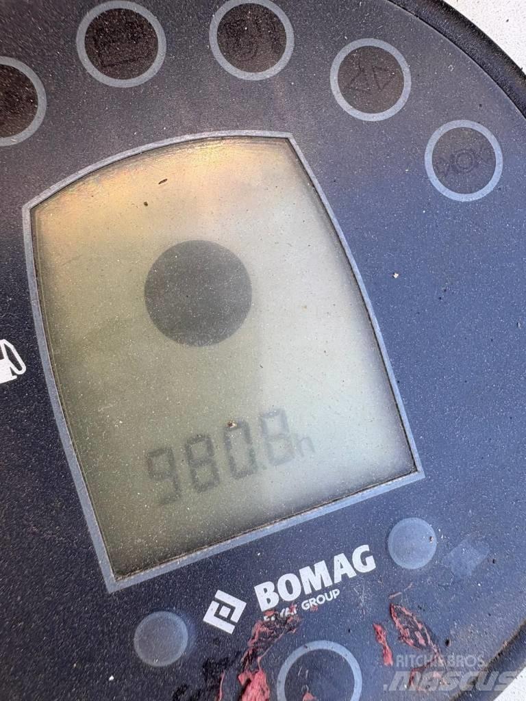 Bomag BW 100 AD-5 Tandemové valce