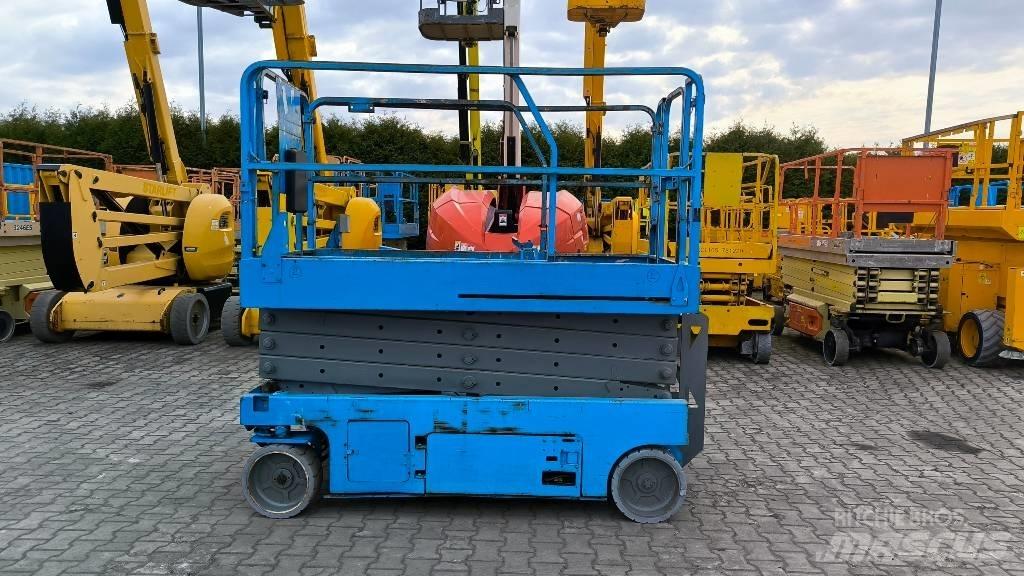 Genie GS 2646 Nožnicové zdvíhacie plošiny