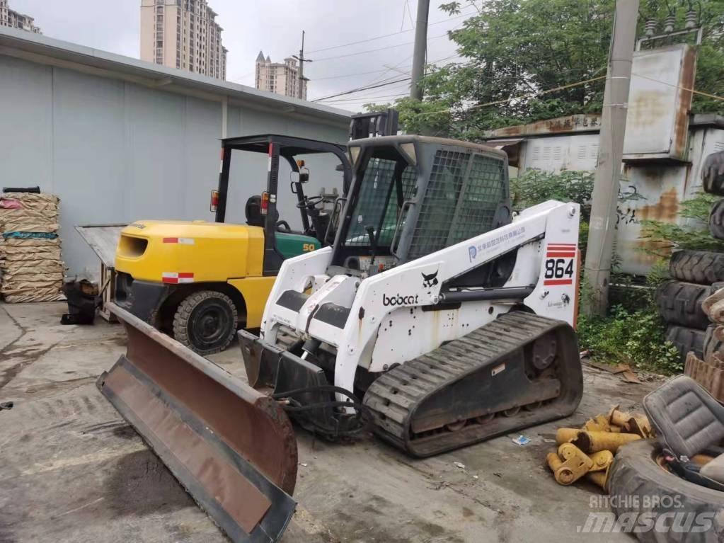 Bobcat S864 Šmykom riadené nakladače