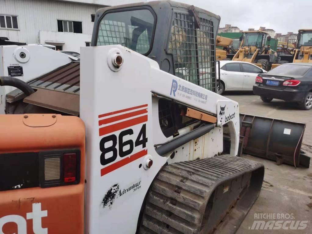 Bobcat S864 Šmykom riadené nakladače