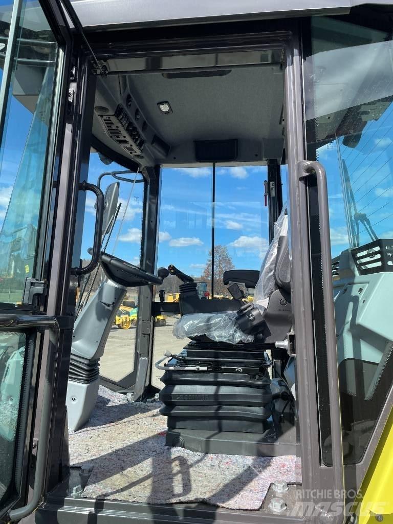 Ammann ARS 110 Ťahačové valce