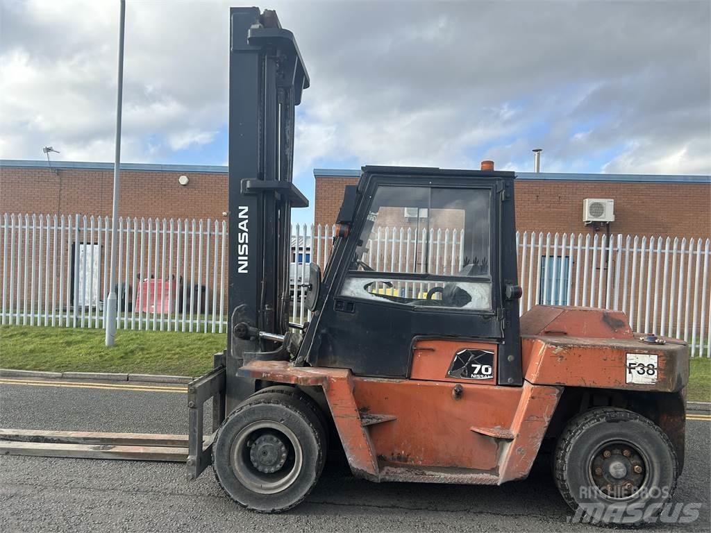 Nissan ZWF05H70U Dieselové vozíky