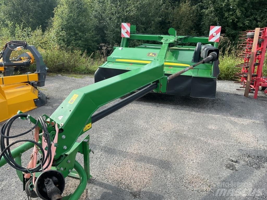 John Deere 530 Žací stroj-kondicionér