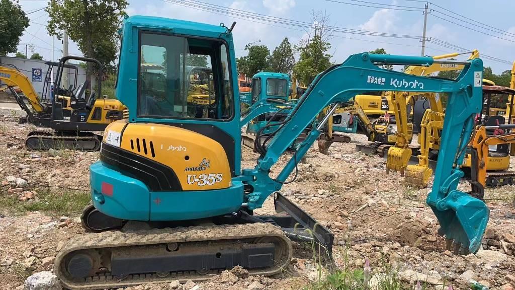Komatsu U35 Mini rýpadlá < 7t