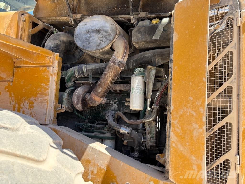 Volvo L 220 E Kolesové nakladače