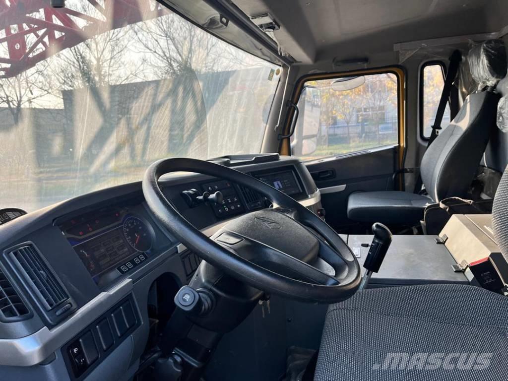 Sany STC550T5-1 Univerzálne terénne žeriavy