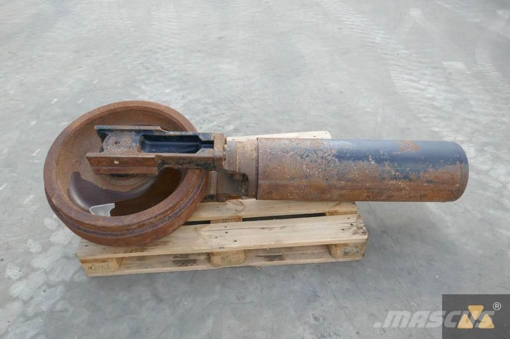 CAT 357-7560 Pneumatiky, kolesá a ráfiky