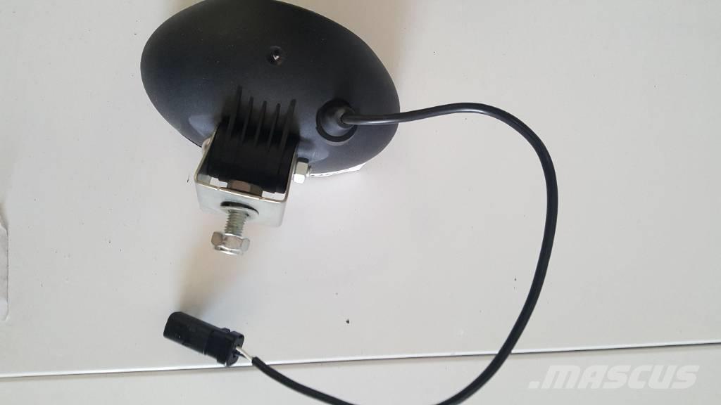  arbetsbelysning Ďalšie príslušenstvo traktorov