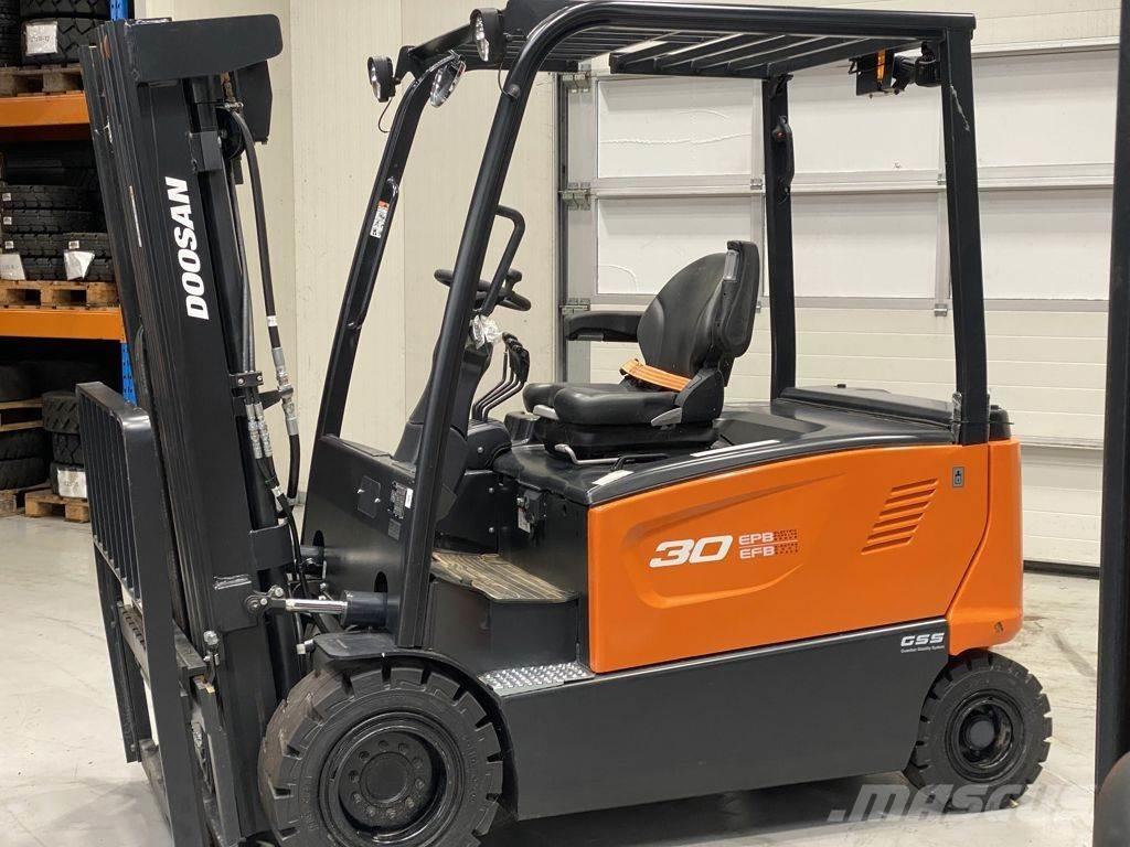 Doosan B30X-7 Akumulátorové vozíky