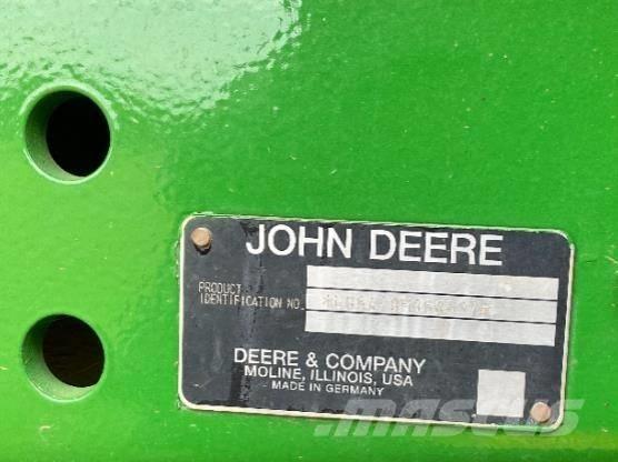 John Deere 6420 Traktory