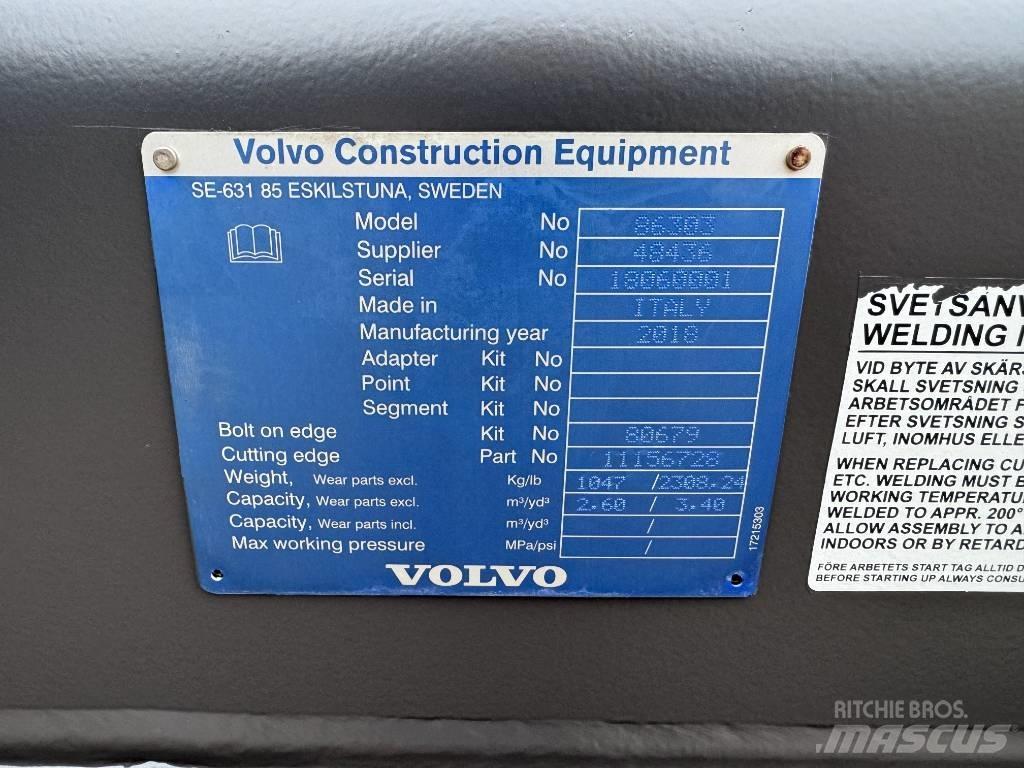 Volvo 2.6m GP Bucket Lopaty