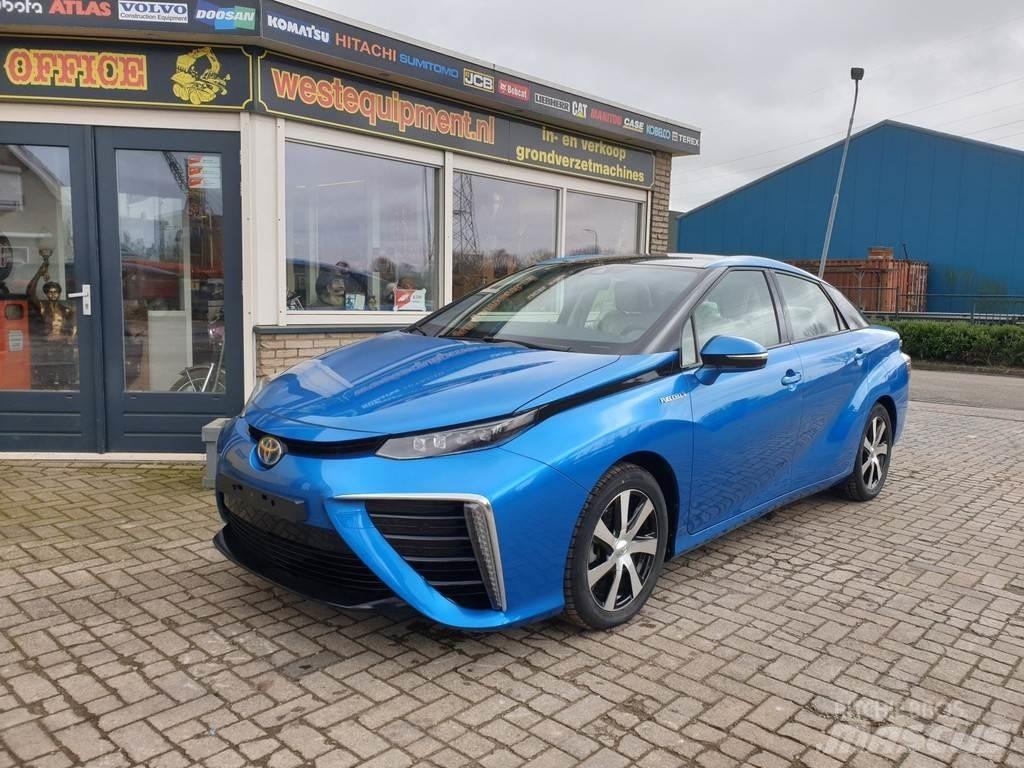 Toyota Mirai Automobily