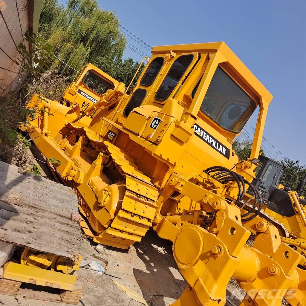 CAT D 7 G Pásové dozéry