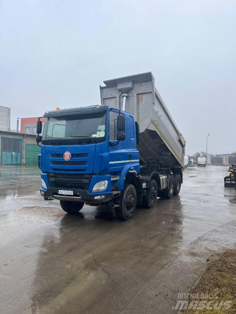 Tatra phoenix Stavebné sklápače
