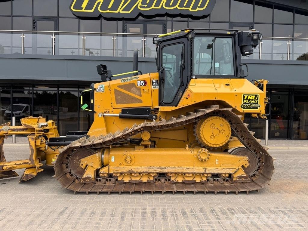 CAT D 5 LGP Pásové dozéry