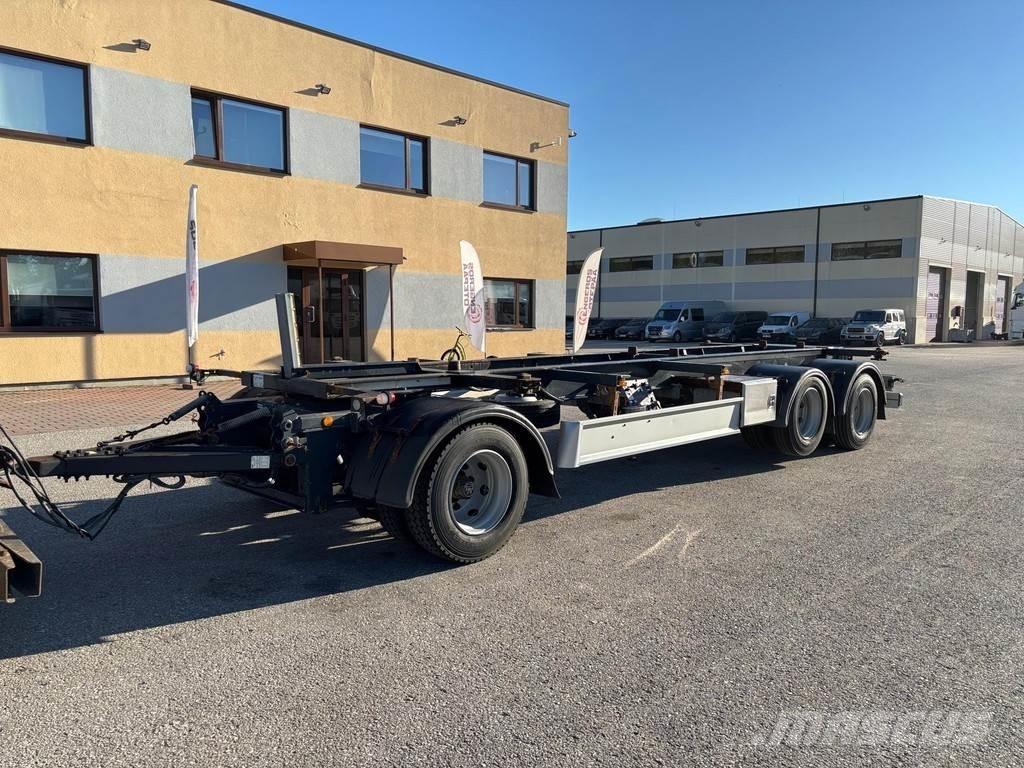 Fliegl 3-AXLE BDF Kontajnerové prívesy