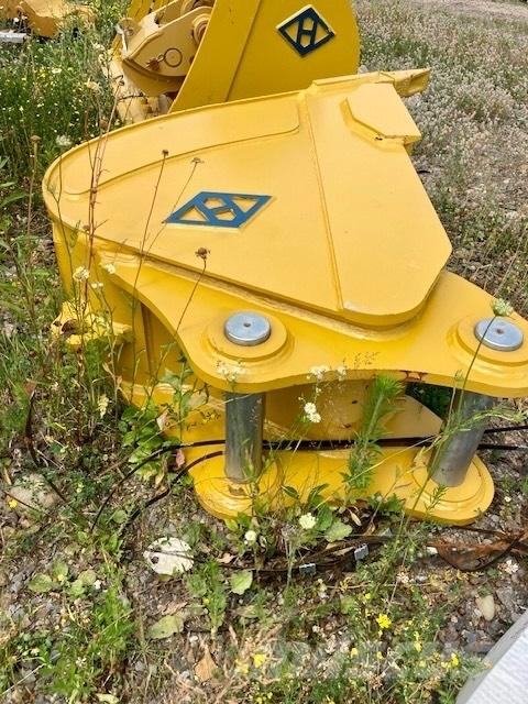 CAT 320 Ďalšie komponenty
