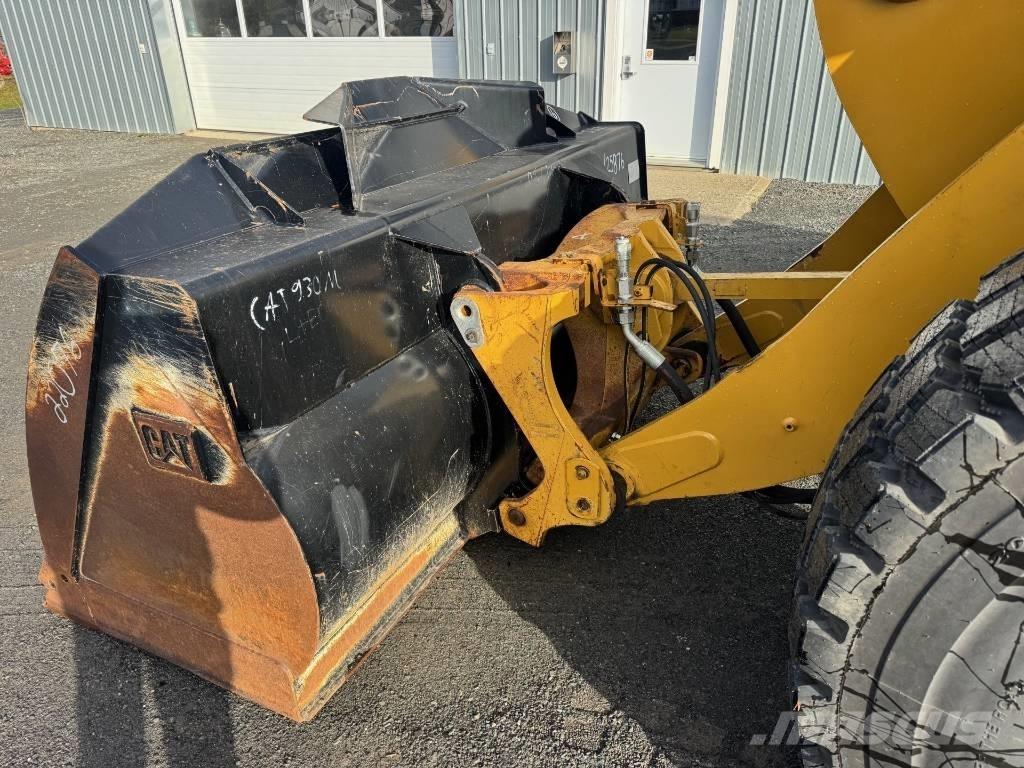 CAT 926 M Kolesové nakladače