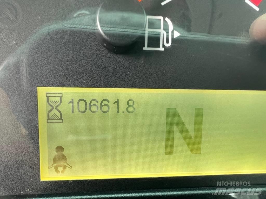 CAT 926 M Kolesové nakladače