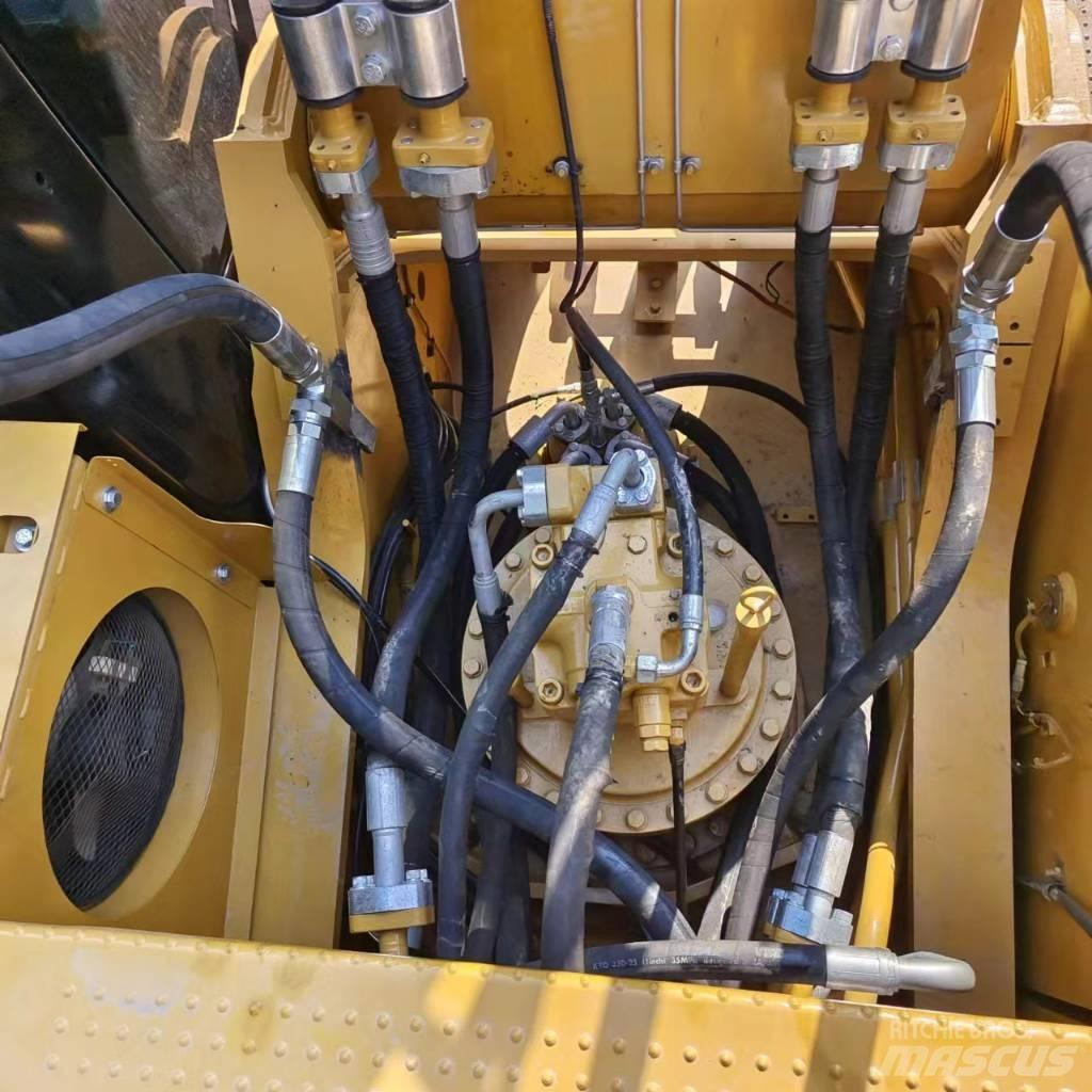 CAT 336 Pásové rýpadlá