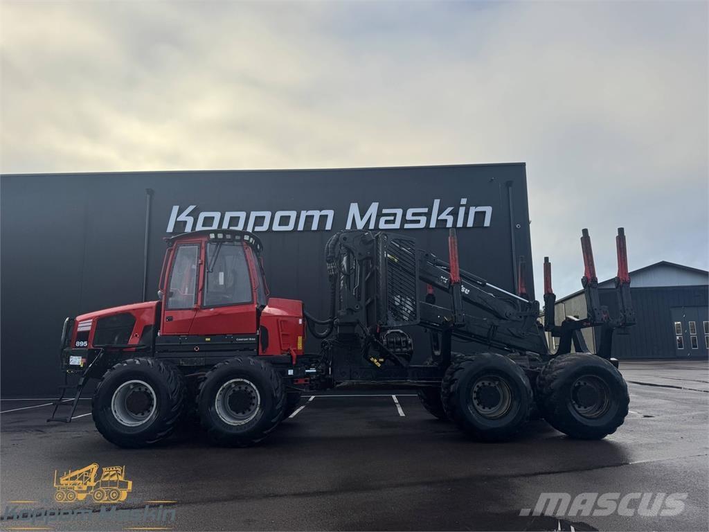 Komatsu 895 Lesné traktory
