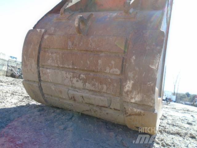 Hitachi ZX 350 LC-3 Pásové rýpadlá