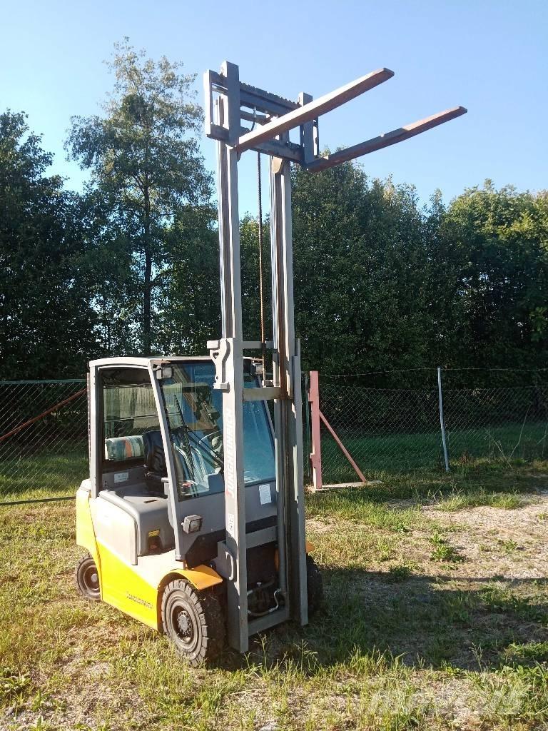 Jungheinrich TFG 320 LPG vozíky
